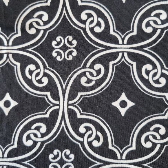 Women small Y2K Maurices blouse black white mandala pattern fitted bunched waist - Picture 4 of 5